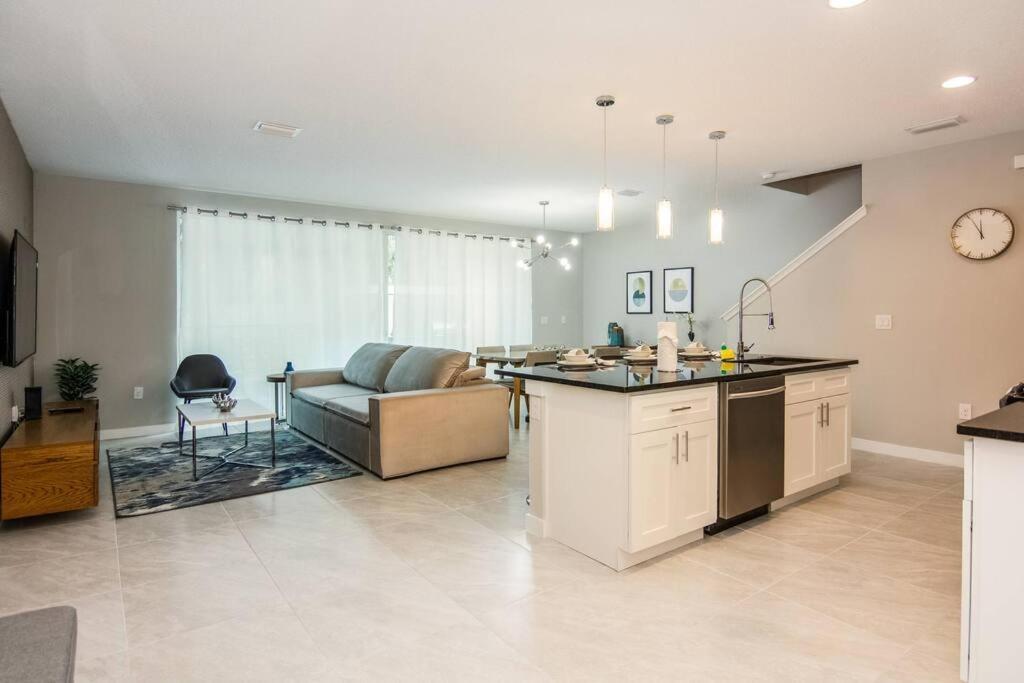 Beautiful Four Bedrooms Townhouse With Splash Pool At Le Reve Resort Kissimmee Zewnętrze zdjęcie