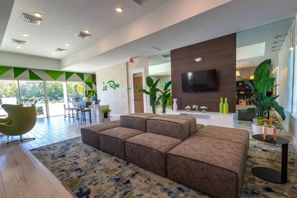 Beautiful Four Bedrooms Townhouse With Splash Pool At Le Reve Resort Kissimmee Zewnętrze zdjęcie